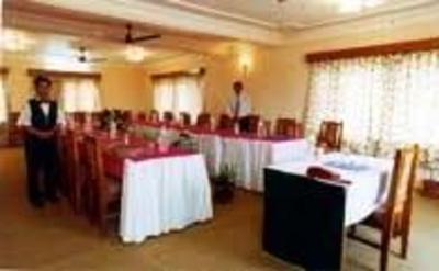 фото отеля Hotel Lake Palace Pokhara