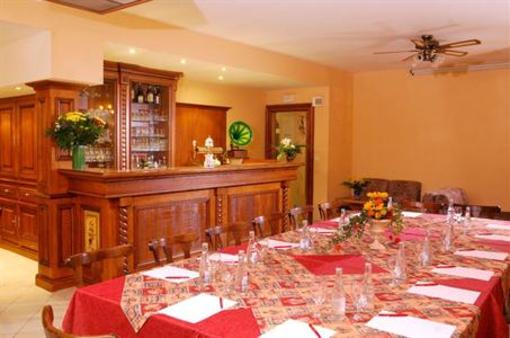 фото отеля L'Hotel Restaurant de la Couronne