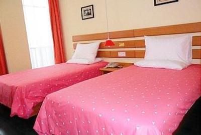 фото отеля Home Inn Dalian Changxing Island Santang Commercial Street