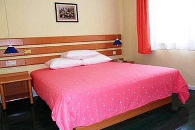 фото отеля Home Inn Dalian Changxing Island Santang Commercial Street
