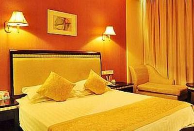фото отеля Yingtan Sunshine Holiday Hotel