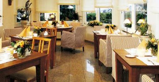 фото отеля Waldhotel Kelkheim
