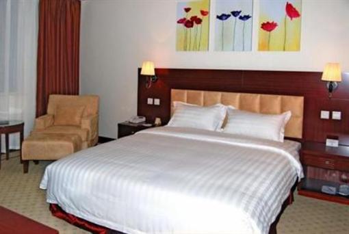 фото отеля Golden Palace Business Hotel