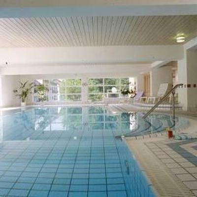 фото отеля Schwarzwald Gasthof Hotel Linde Gutach