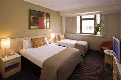 фото отеля Travelodge Wynyard Sydney
