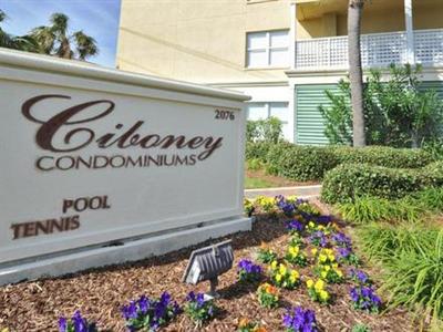 фото отеля ResortQuest Ciboney Condominium Destin