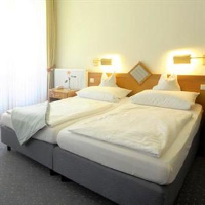 фото отеля Hotel Rheinland Bad Orb