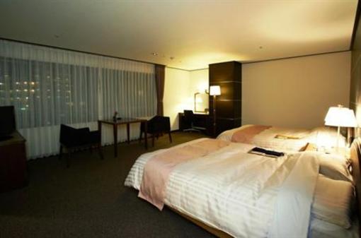 фото отеля Yamatoya Honten Hotel Matsuyama