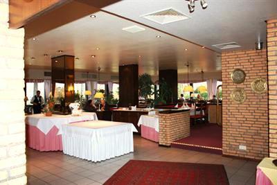 фото отеля Garbsener Schweiz Hotel Restaurant