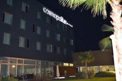 фото отеля COSMOPOLITAN Business Hotel