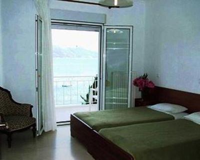 фото отеля Dimitra Apartments Kommeno