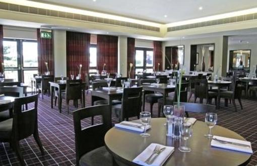фото отеля Holiday Inn Fareham Solent