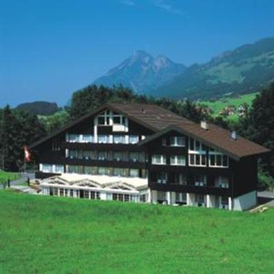 фото отеля Klausenhof Flueeli Hotel