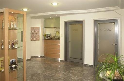 фото отеля Klausenhof Flueeli Hotel
