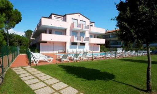 фото отеля Bosco Canoro East Bibione Eco Resort