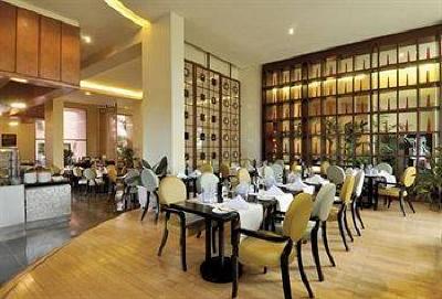 фото отеля Movenpick Resort & Spa Cebu