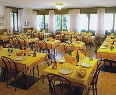 фото отеля Hotel Europa Peio