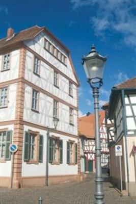 фото отеля Hotel Elysee Seligenstadt