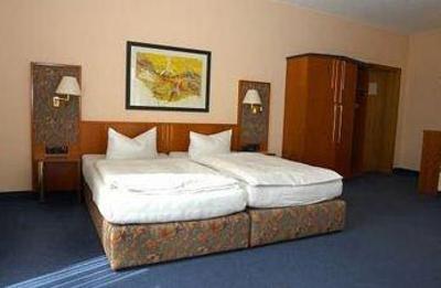 фото отеля Altstadthotel An Der Werra Meiningen