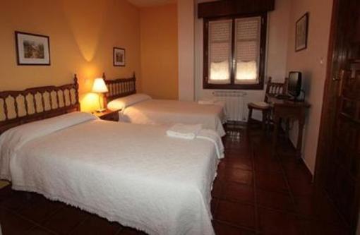 фото отеля Hostal Las Cantigas Villalcazar de Sirga