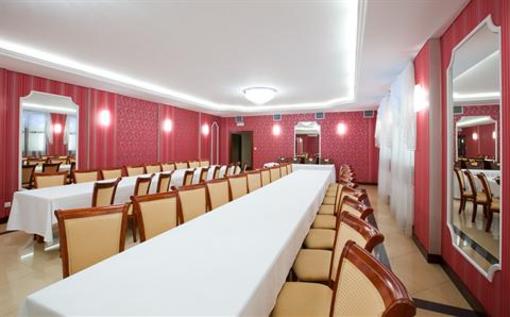 фото отеля Dworek Tryumf Hotel Ksiezyno