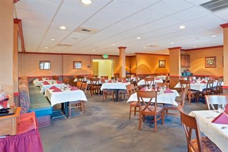 фото отеля Holiday Inn Spokane Airport