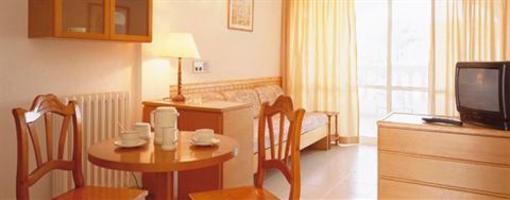 фото отеля Apartamentos Los Tilos