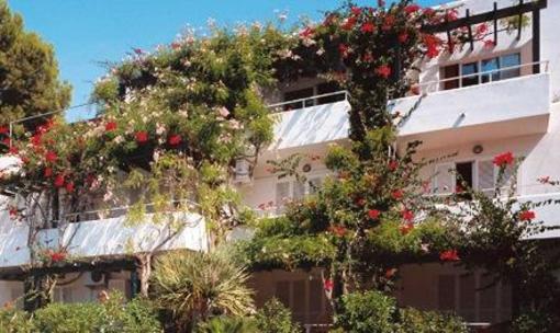 фото отеля Apartamentos Los Tilos