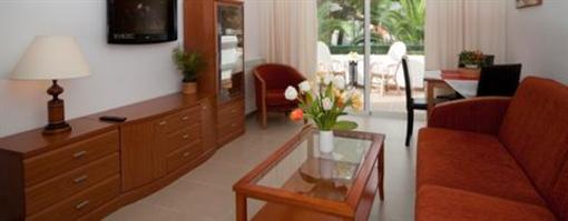 фото отеля Apartamentos Los Tilos