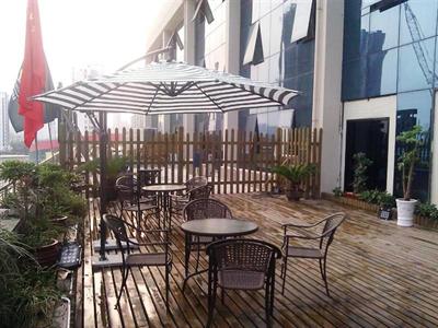 фото отеля Green Tree Inn Chain Wuxi Shangmadun