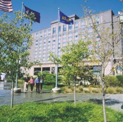 фото отеля Tropicana Evansville