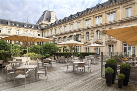 фото отеля Crowne Plaza Paris Republique