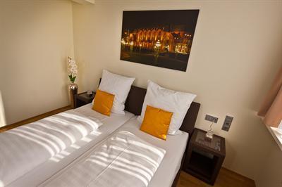 фото отеля Hotel Austria Mainz