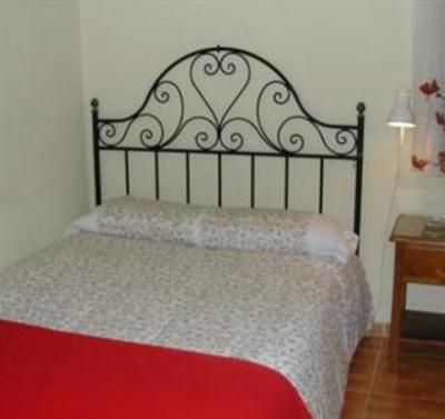 фото отеля Hostal Los Perales