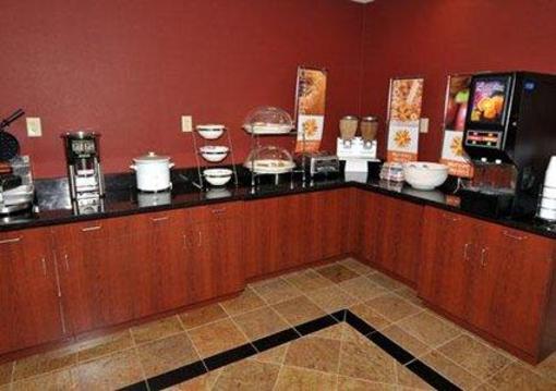 фото отеля Sleep Inn & Suites Dyersburg