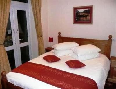 фото отеля Hunters Lodge Inn Wincanton