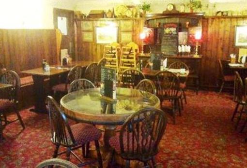фото отеля Hunters Lodge Inn Wincanton