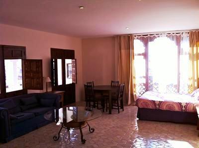 фото отеля Apartamentos Carmen del Jazmin