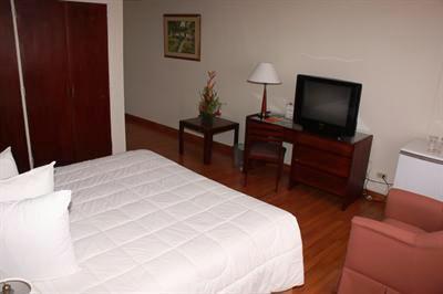 фото отеля Hotel Hunza Y Centro De Convenciones