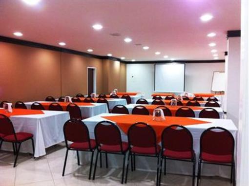 фото отеля Hotel Hunza Y Centro De Convenciones