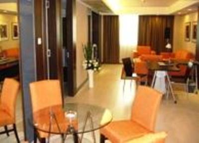 фото отеля Sanjiang Business Hotel