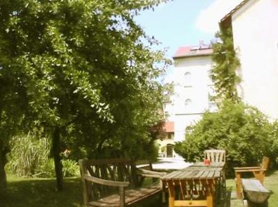 фото отеля Hotel garni An der Elster