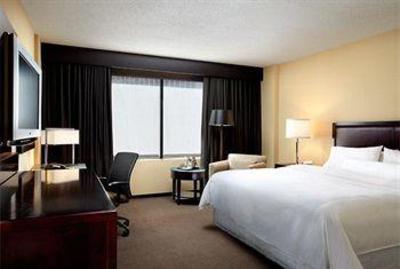 фото отеля The Westin Edmonton