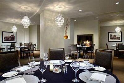 фото отеля The Westin Edmonton