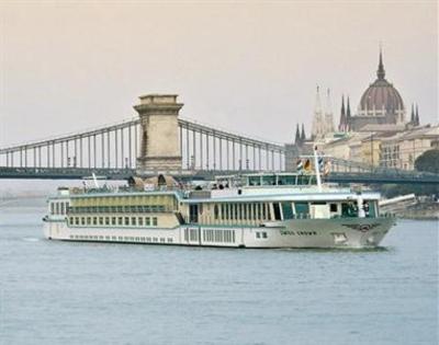 фото отеля Messeship Swiss Crown