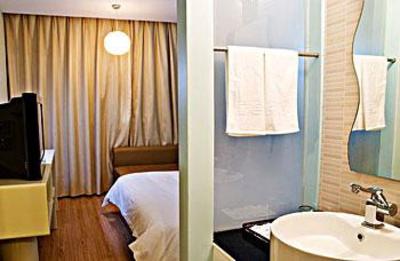 фото отеля Fast Blue Boat Marketer Hotel Danyang