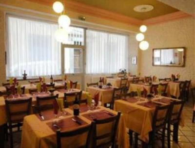 фото отеля Saint Christophe Hotel Lourdes