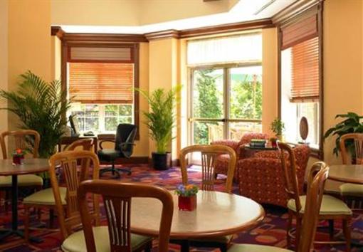 фото отеля Residence Inn Arlington Rosslyn