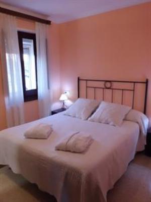 фото отеля Hostal Can Bassalis