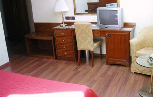 фото отеля Hotel Vazzana
